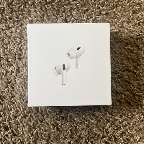 Apple White Earbuds with Charging Case